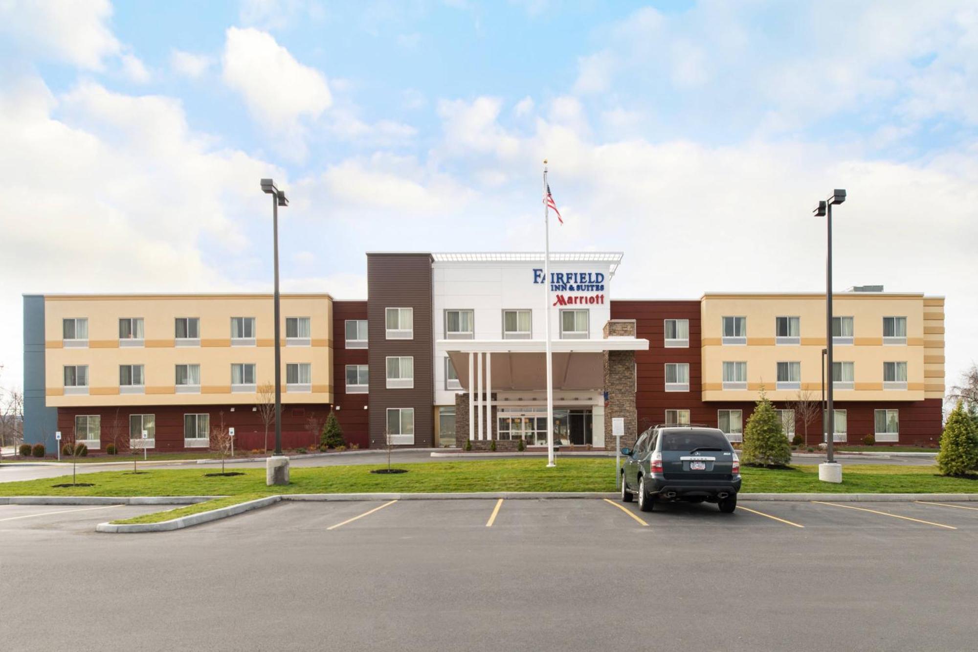 Fairfield Inn & Suites By Marriott Utica Exterior photo